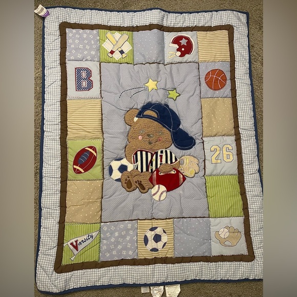Vtg quilted baseball crib blanket